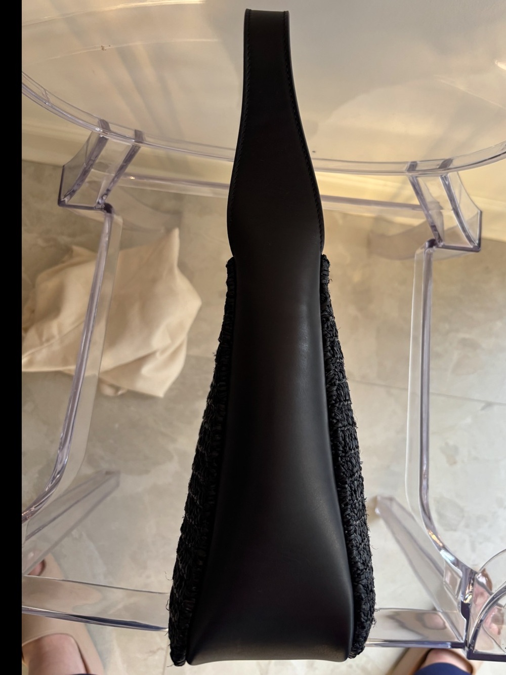 Saint Laurent Le 5À 7 Supple Small Shoulder Bag in Raffia - Picture 3 of 9